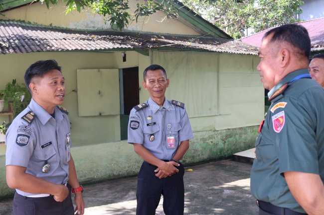 LPKA Ambon Perkuat Pengamanan Jelang Nataru bersama Koramil Baguala