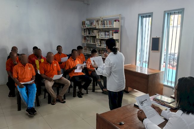 Lapas Saparua Tingkatkan Wawasan Seni Warga Binaan lewat Edukasi Alat Musik