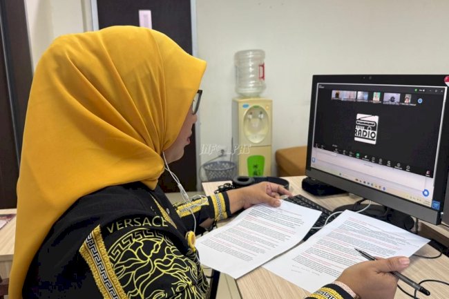 Ketua DWP Lapas Tolitoli Bahas Peran Keluarga dalam Dialog RRI