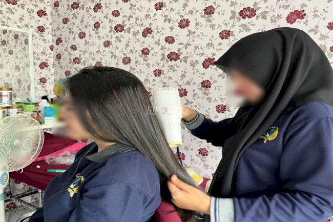Lapas Perempuan Martapura Kembangkan Program Kemandirian melalui Pelatihan Salon Kecantikan