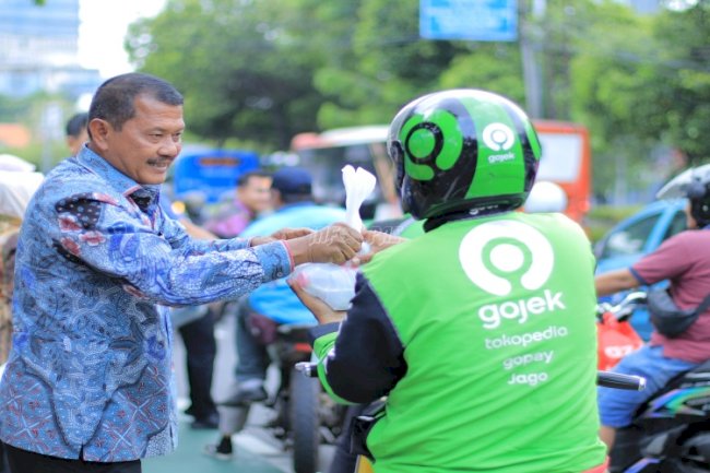 Ditjenpas Kembali Gelar 'Jumat Berkah', Bagikan 500 Paket Makanan untuk Masyarakat