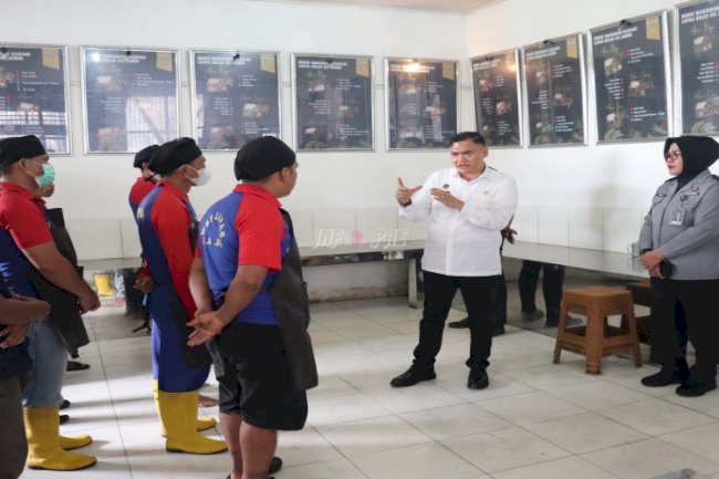 Kalapas Jambi Turun Langsung ke Dapur, Pastikan Sarana Prasarana Layak dan Higienis