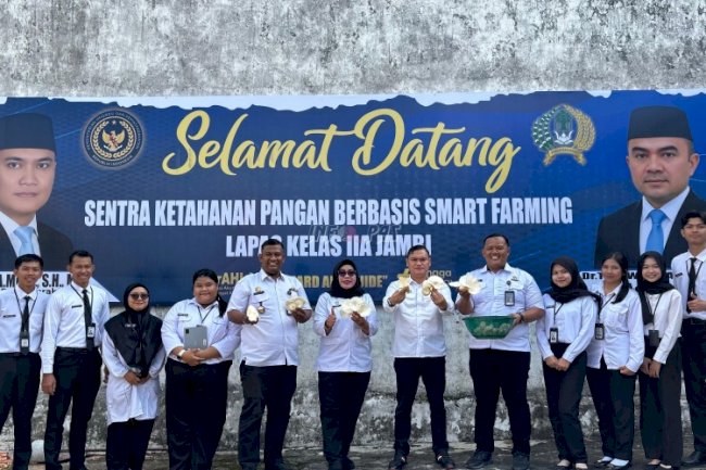 Lapas Jambi Panen Jamur Tiram, Wujud Ketahanan Pangan Berbasis Smart Farming