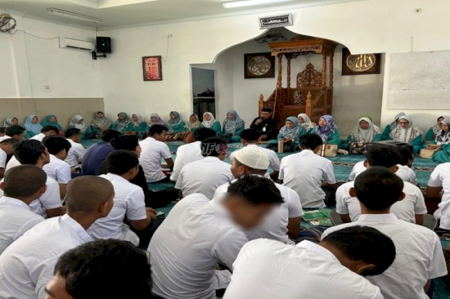 LPKA Medan – Majelis Ilmu Quatul Muslimin Medan Ajak Anak Binaan Maknai Hari Ibu