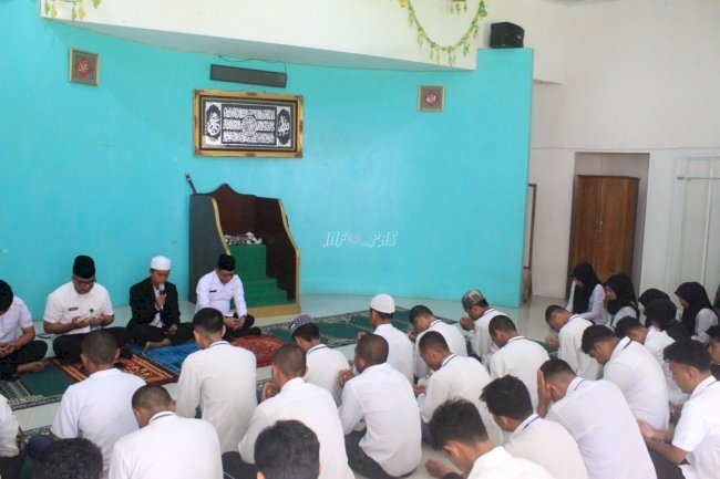 Tutup Tahun 2025, Kakanwil Ditjenpas Maluku Hadiri Doa Bersama di LPKA Ambon