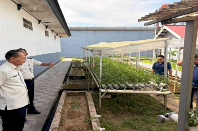 Sambangi Lapas Kendari, Kakanwil Ditjenpas Sultra Tinjau SAE dan Persiapan Panen