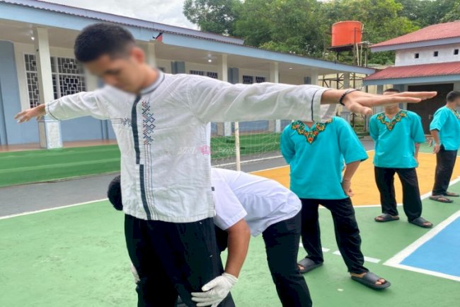 Penggeledahan Insidentil Wisma Hunian LPKA Ambon Cegah Gangguan Kamtib