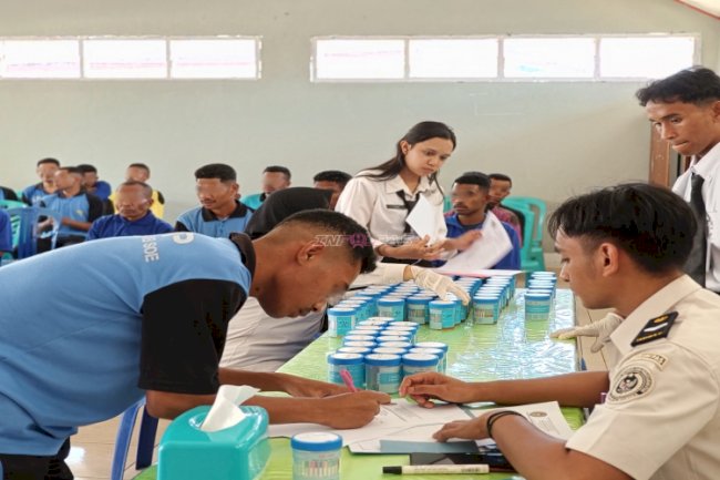 Rutan SoE Tegaskan Komitmen Bersih dari Narkoba melalui Tes Urine