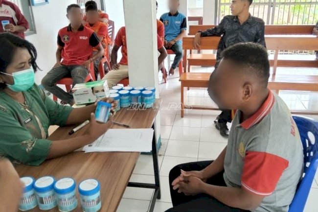 Lapas Atambua Masifkan Tes Urine, Tegaskan Komitmen Zero Halinar