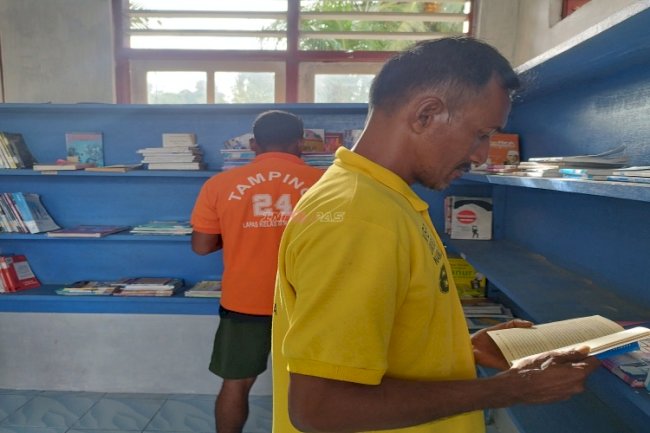 Warga Binaan Lapas Namlea Jadikan Perpustakaan sebagai Sarana Literasi