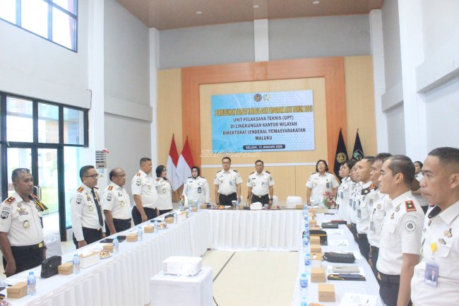 Kanwil Ditjenpas Maluku Susun Target Kinerja 2026, Beri Penghargaan UPT Unggul