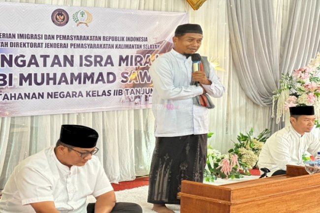 Pemasyarakatan Bina Kepribadian dan Tingkatkan Spiritual Warga Binaan lewat Peringatan Isra Mikraj