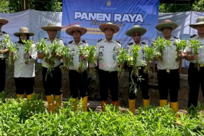 Panen Raya Ketahanan Pangan Pemasyarakatan, Lapas Kotabaru Panen Kangkung dan Lele