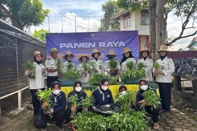 Panen Raya Serentak di Lapas Perempuan Martapura, Warga Binaan Dilibatkan Dukung Ketahanan Pangan