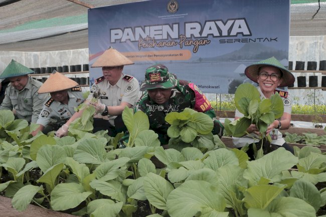 Panen Raya Serentak, Kanwil Ditjenpas Papua Barat Hasilkan Produk Hortikultura