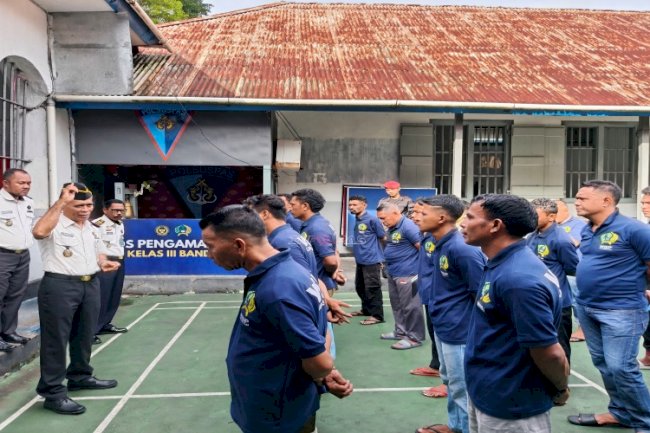 Perdana Menyapa, Kalapas Bandanaira Bakar Semangat Perubahan Warga Binaan