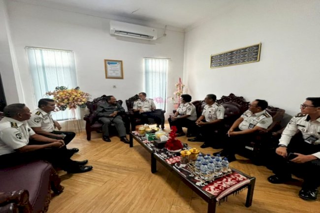 Kanwil Ditjenpas NTT dan PN Kupang Perkuat Sinergi, Siap Terapkan KUHP Baru