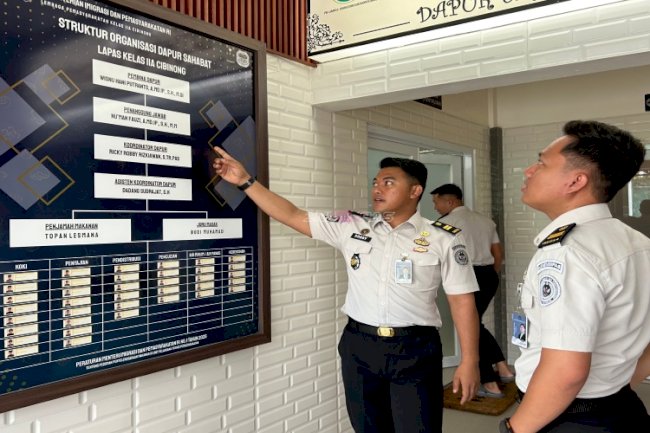 Belajar Pengelolaan Dapur Sehat, Lapas Cibinong Terima Kunjungan Studi Tiru dari Lapas Bekasi