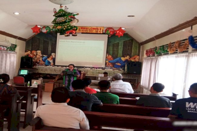 Percaya Kuasa Tuhan, Warga Binaan Kristiani Lapas Banjarmasin Dikuatkan Melayani dengan Kasih