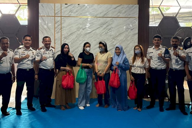 Wujud Empati Pemasyarakatan, Lapas Narkotika Karang Intan Berbagi Sembako bagi Keluarga Warga Binaan