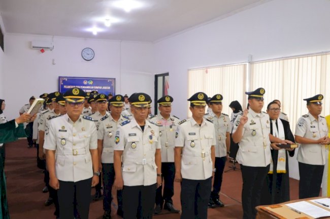 Kakanwil Ditjenpas Kalsel Lantik Pejabat Manajerial, Tekankan Integritas dan Kinerja Nyata