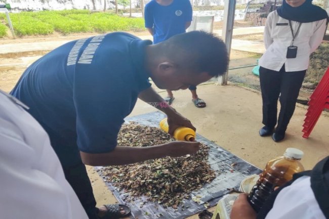 Lapas Banjarbaru Latih Warga Binaan Olah Kompos dan Pupuk Organik