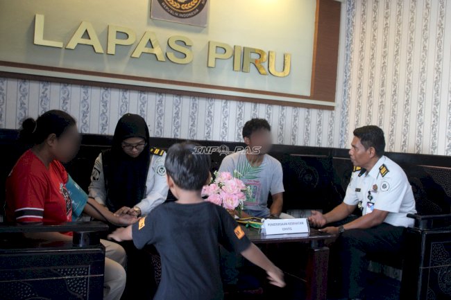 Peduli Kesehatan Masyarakat, Lapas Piru Gelar Pemeriksaan Gratis bagi Pengunjung