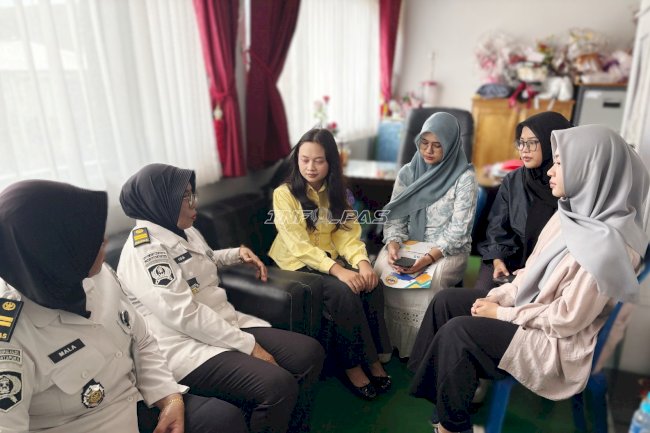 Gandeng Mahasiswi ULM, Lapas Perempuan Martapura Siapkan Inovasi Program Kemandirian Meronce