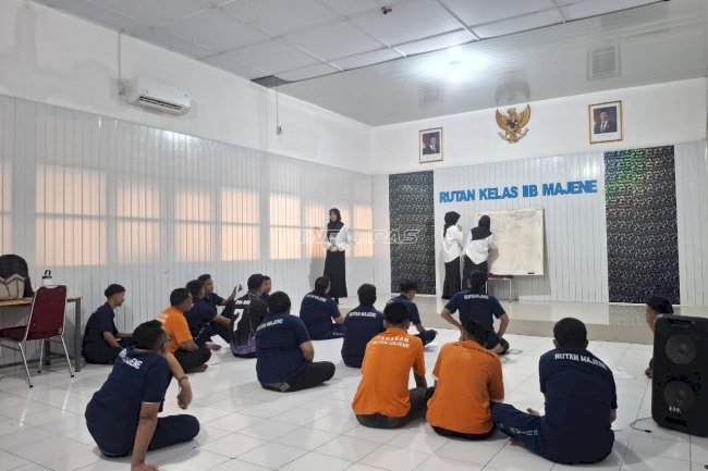 Belajar Bahasa Inggris Sambil Bermain, Warga Binaan Rutan Majene Ikuti Kelas Interaktif