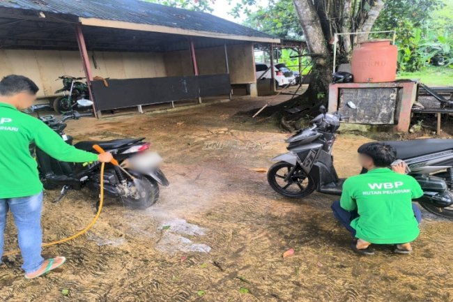Asimilasi Carwash Rutan Pelaihari Ramai Dikunjungi, Warga Apresiasi Kebersihan dan Pelayanannya