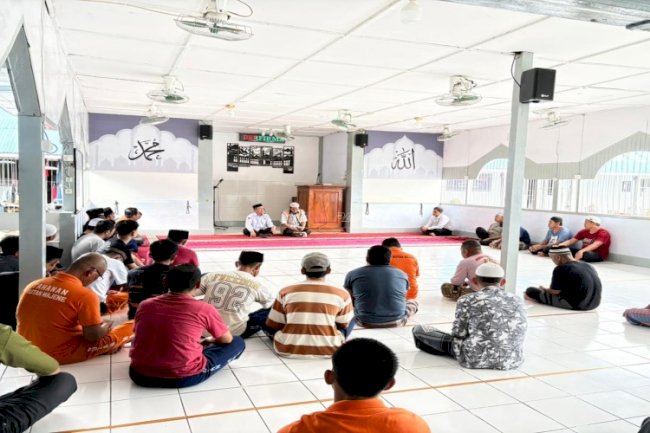 Tingkatkan Motivasi Spiritual, Rutan Majene Gelar Siraman Rohani bagi Warga Binaan