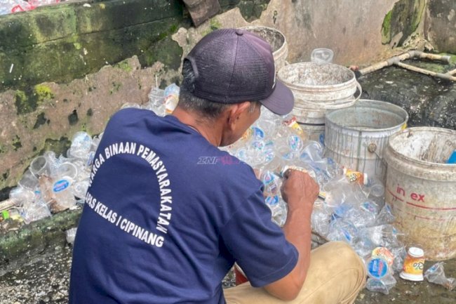 Terapkan Green Correctional, Lapas Cipinang Berdayakan Warga Binaan Kelola Limbah MLP
