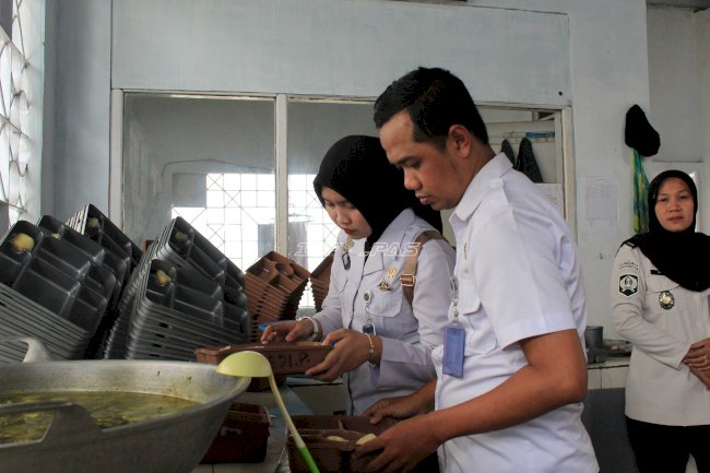 Pastikan Pelayanan Sesuai Standar, Kanwil Ditjenpas Jateng Sambangi Lapas Narkotika Purwokerto