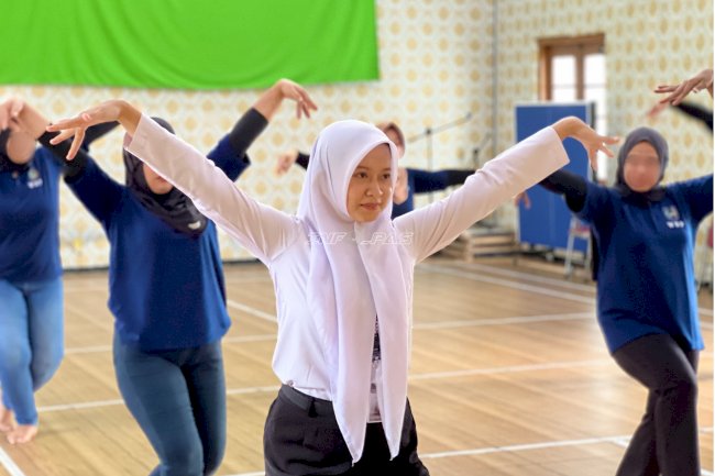 Lestarikan Seni Budaya, Warga Binaan Wanita Rutan Magetan Pelajari Tari Manuk Dadali