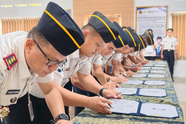 Kanwil Ditjenpas Jateng Tegaskan Komitmen Integritas lewat Pakta Integritas Kepala UPT