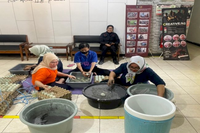 Diserbu Pesanan, Telur Asin Rutan Pelaihari Jadi Produk Andalan 