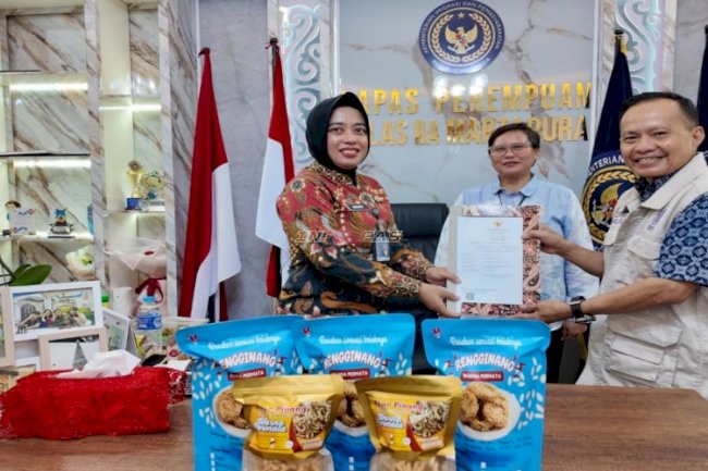 Produk UMKM Warga Binaan Lapas Perempuan Martapura Resmi Kantongi Sertifikat Halal