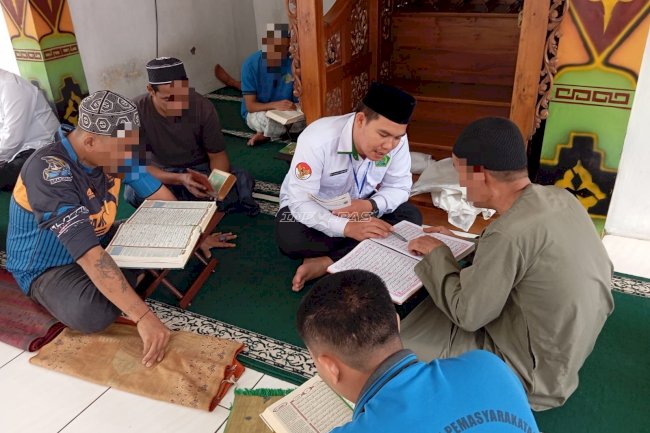 Belajar Memaknai Ayat, Warga Binaan Rutan Rantau Ikuti Pembinaan Baca Al-Qur’an