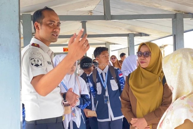 Kenalkan Sistem Pemasyarakatan, Rutan Barabai Gelar Wisata Hukum bagi Pelajar SMP