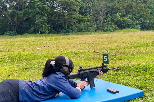Asah Kemampuan Petugas, Rutan Kandangan Ikut Latihan Menembak bersama Kodim 1003/HSS