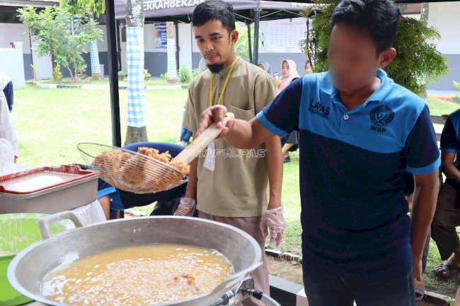 Lapas Bulukumba dan BAZNAS Kolaborasi Bekali Warga Binaan Keterampilan Usaha Ayam Crispy