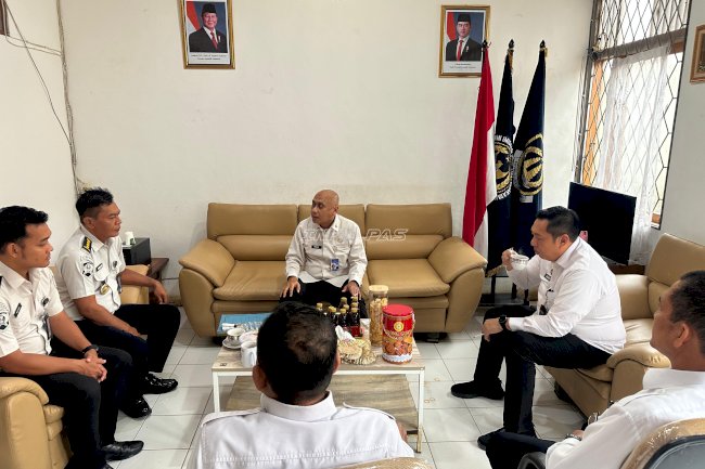 Kanwil Ditjenpas Kalsel Perluas Pasar UMKM Warga Binaan lewat Layanan Imigrasi