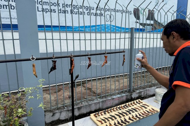 Kreatif dan Produktif, Lapas Kotabaru Produksi Gantungan Kunci Ikan Todak Khas Daerah
