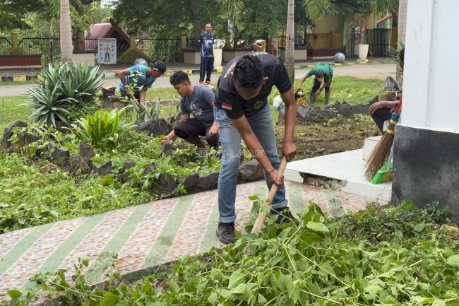 Sambut Ramadan, Lapas Muara Tebo Libatkan Warga Binaan Bersihkan Musala At-Taqwa