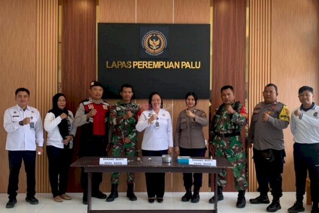 Pastikan Bersih dan Kondusif, Lapas Perempuan Palu Lakukan Razia Gabungan bersama TNI–Polri