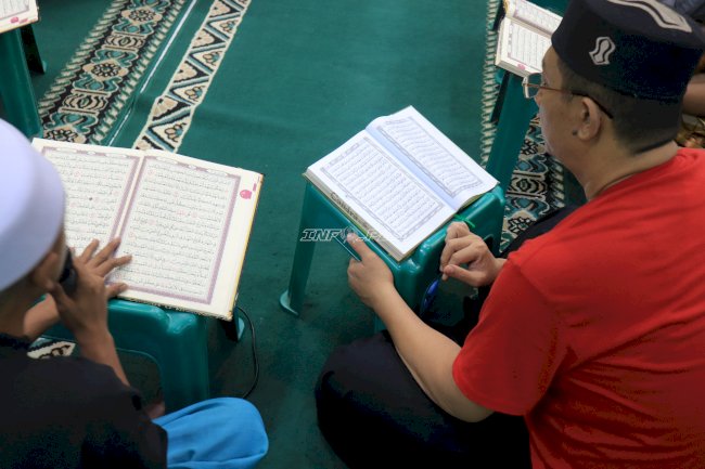 Kejar Berkah Bulan Suci Ramadan, Warga Binaan Lapas Pemuda Madiun Ikuti Tadarus