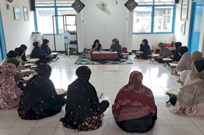 Lapas Perempuan Martapura Gandeng Kemenag Kab. Banjar Gelar Program One Day One Juz bagi Warga Binaan