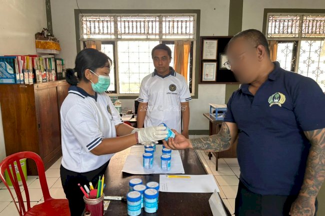 Ramadan Tetap Waspada, Lapas Tabanan Perkuat Pengawasan lewat Tes Urine