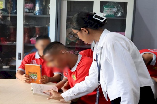 LPKA Ambon Perkuat Literasi Anak Binaan lewat Pelatihan Menulis dan Membaca