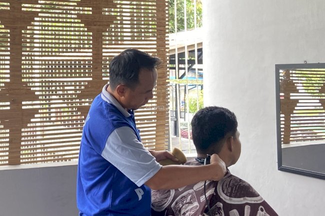 Barbershop Lapas Tanjung Bekali Warga Binaan Keterampilan Usaha Mandiri